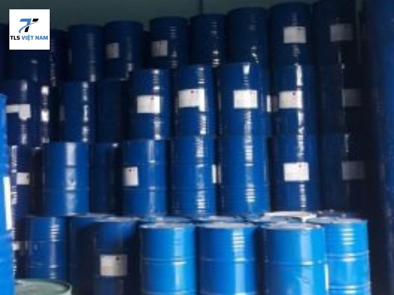 Ứng Dụng Quan Trọng của Aceton Trong Công Nghiệp 4 Aceton trong ngành công nghiệp nhựa