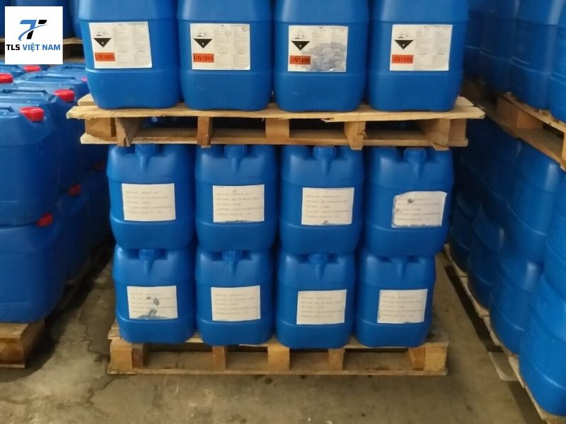 Công thức hóa học của oxy già là gì?