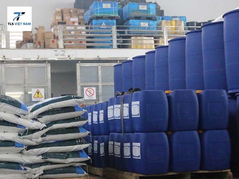 Oxy già rửa vết thương - Hướng dẫn đúng cách và những điều cần lưu ý 6 Oxy già và những hiểu lầm phổ biến