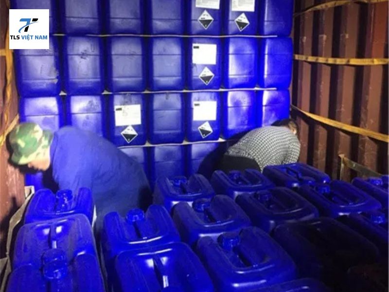 Oxy già rửa vết thương - Hướng dẫn đúng cách và những điều cần lưu ý 3 Tác dụng của oxy già trong rửa vết thương