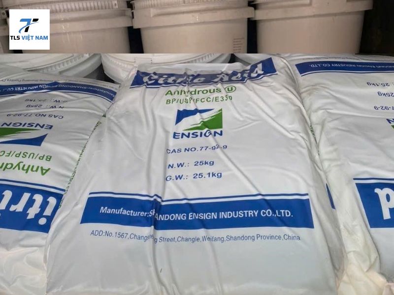 Axit Citric Là Gì? Công Dụng, Ứng Dụng và Lưu Ý Khi Sử Dụng 3 Tính chất của axit citric