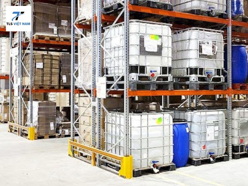 7 nguyên tắc sử dụng hóa chất công nghiệp an toàn và ứng dụng trong sản xuất 6 Đào tạo và nâng cao nhận thức cho nhân viên