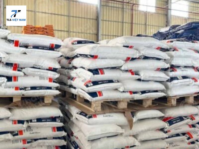 Muối Công Nghiệp NaCl – Đặc Điểm, Ứng Dụng và Báo Giá Mới Nhất 4 Ứng dụng của muối công nghiệp NaCl