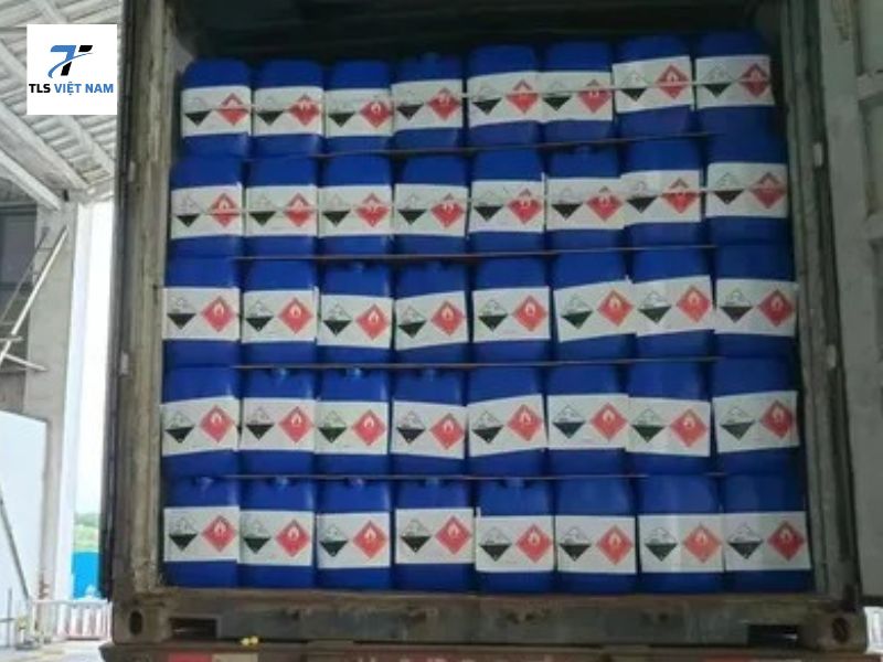 Ứng Dụng Acid Acetic Trong Tẩy Rửa Công Nghiệp – Hiệu Quả Cao, An Toàn 3 Tại sao acid acetic lại được ưa chuộng trong ngành tẩy rửa công nghiệp?