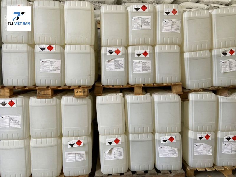 Ứng Dụng Acid Acetic Trong Tẩy Rửa Công Nghiệp – Hiệu Quả Cao, An Toàn 6 Những lợi ích khi doanh nghiệp chọn acid acetic của TLS Chem