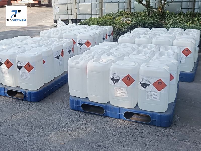 BÁO GIÁ ACID ACETIC THEO KG NĂM 2025 – CẬP NHẬT MỚI NHẤT TOÀN QUỐC 3 Vì sao cần theo dõi báo giá Acid Acetic theo kg thường xuyên?