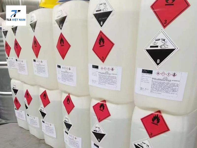 Giá Acid Acetic Công Nghiệp Bao Nhiêu? Cập Nhật Bảng Giá Mới Nhất 2025 5 Acid Acetic công nghiệp được dùng trong những ngành nào?