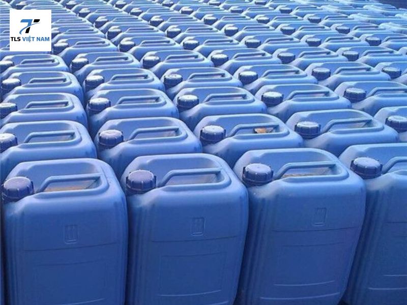 Javen công nghiệp dùng cho tẩy rửa bề mặt – Giải pháp vệ sinh hiệu quả, tiết kiệm 7 Những lưu ý khi sử dụng Javen công nghiệp
