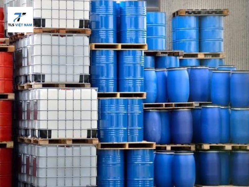 Javen dùng cho hồ bơi mua ở đâu uy tín? Giải pháp khử trùng nước hiệu quả và an toàn 3 Ưu điểm khi sử dụng Javen trong hồ bơi