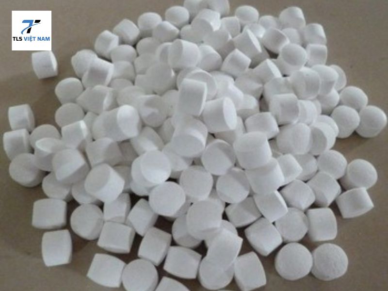 Mua Sodium Percarbonate Giá Tốt 2025 - Hiệu Quả, Uy Tín Toàn Quốc 3 Vì sao nên mua Sodium Percarbonate thay thế chlorine truyền thống?