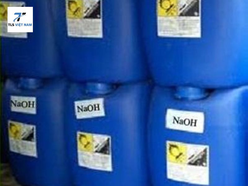 Xút NaOH là gì? Công dụng, giá bán và cách chọn mua chuẩn cho doanh nghiệp 6 Báo giá Xút NaOH hiện nay – Những yếu tố ảnh hưởng đến giá