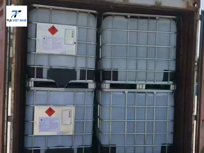 Giá xút công nghiệp mới nhất - Cập nhật 2026 và các yếu tố ảnh hưởng 6 Đặc điểm của xút công nghiệp và cách sử dụng trong sản xuất