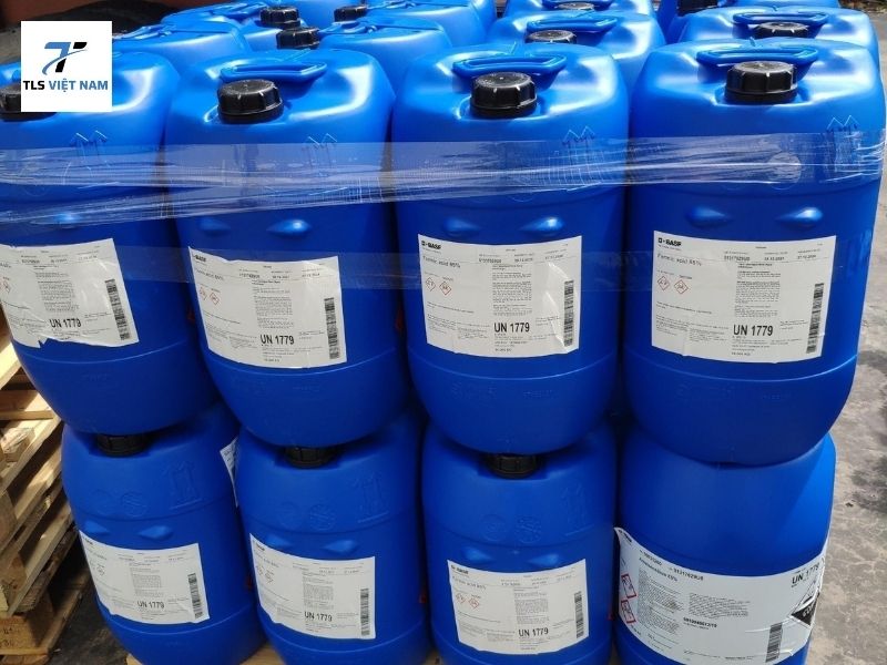 Doanh Nghiệp Cần Lưu Ý Gì Khi Mua Formic Acid?