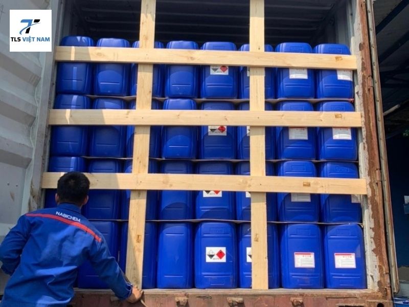 Formic Acid Trung Hòa Vải Sợi – Yếu Tố Quyết Định Chất Lượng Giặt Và Độ Bền Vải Công Nghiệp 4 Sử Dụng Formic Acid Trung Hòa Vải Sợi Đúng Cách Mang Lại Lợi Ích Gì?