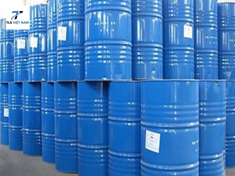 Mua Sodium Hypochlorite Cho Xưởng Giặt Theo Can Hay Phuy?